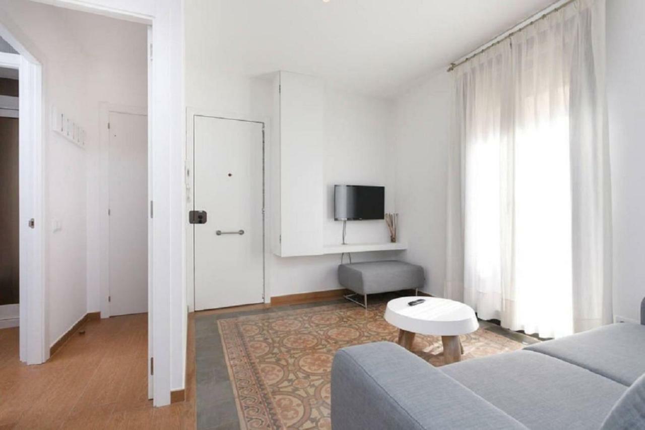 Apartment Homenfun Sants Station Barcelona